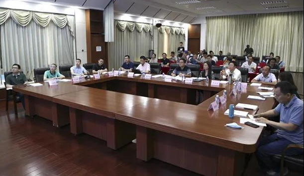 会议现场2.jpg