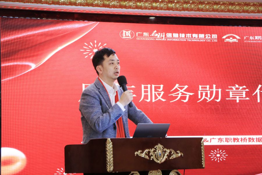 标总10周年.jpg